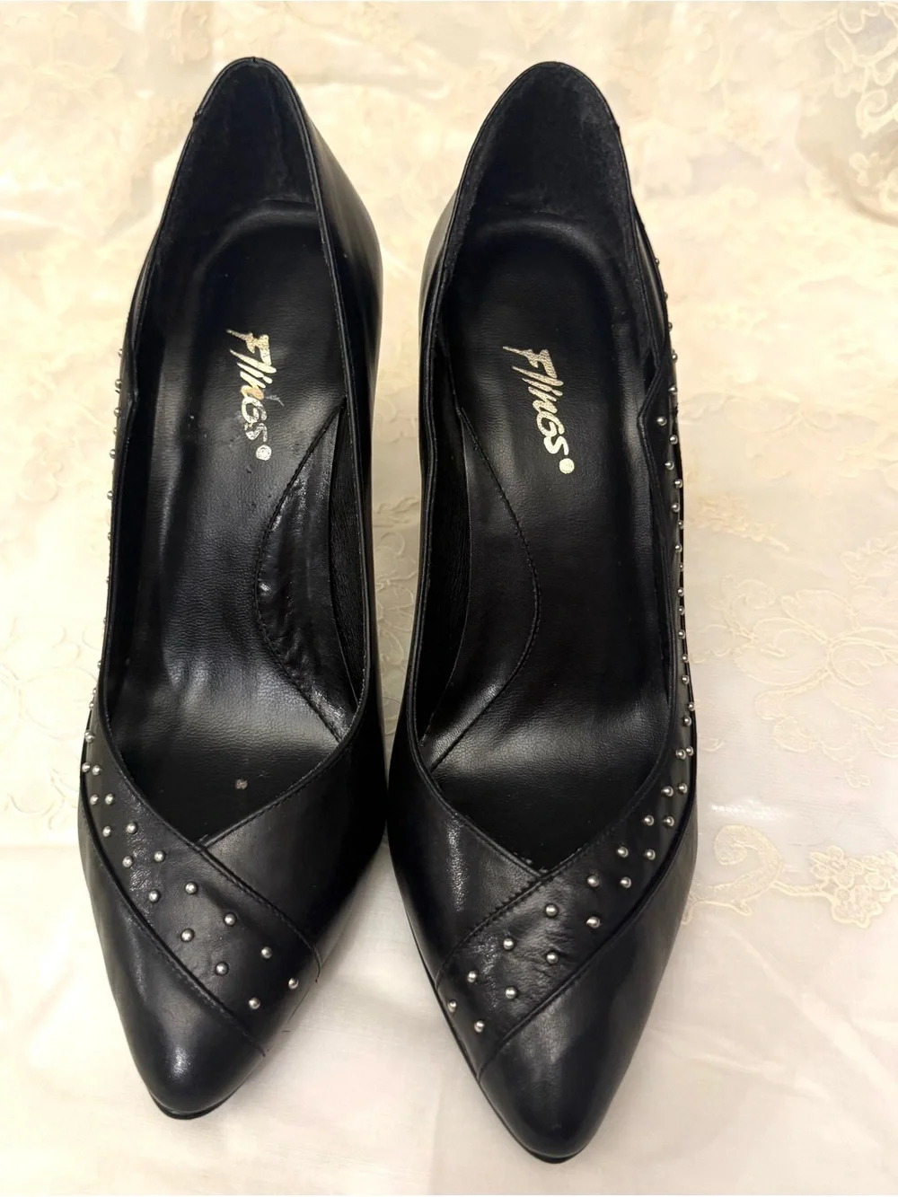Black Studded Pointed-Toe Women's Vintage Pumps Flings by Kinney